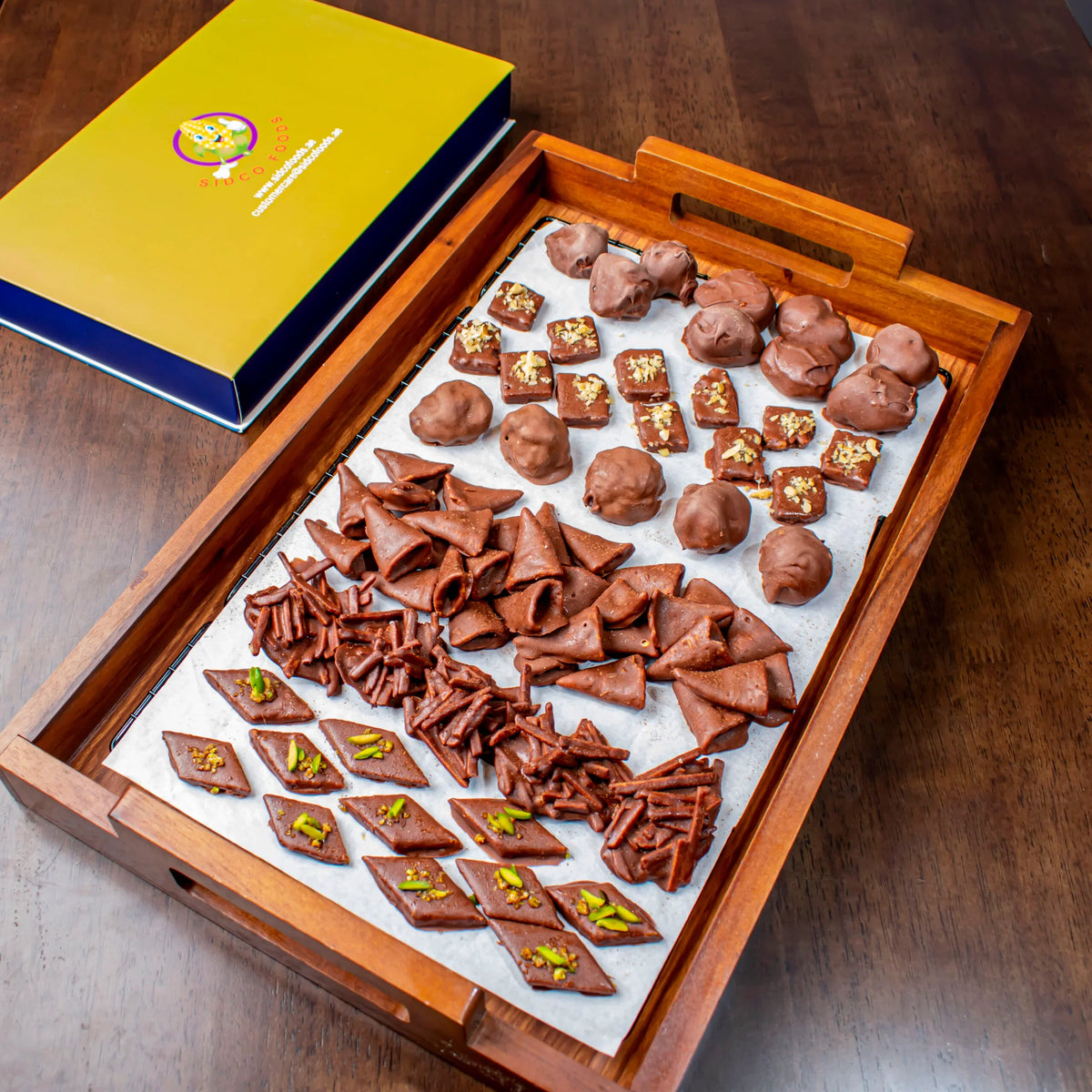 Fine Chocolates Assorted (49pcs/380g)